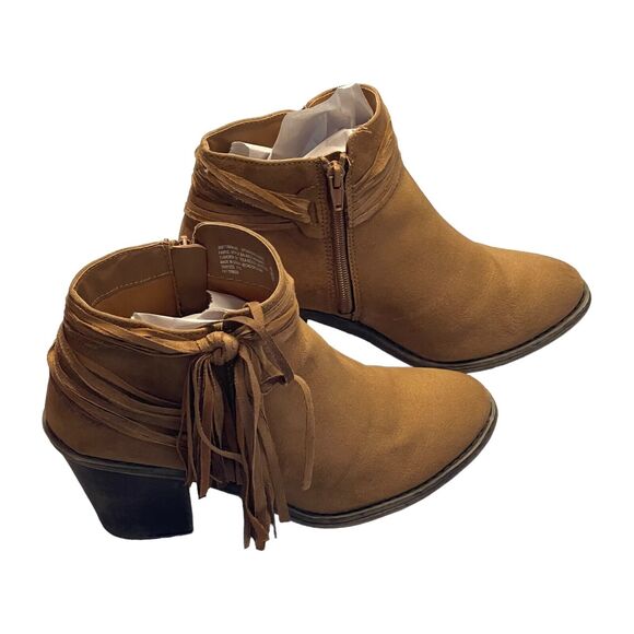 Time and Tru Women's Boots Sz 10 Brown Suede Heeled Side Zip Fringe Ankle Boots - Picture 1 of 10